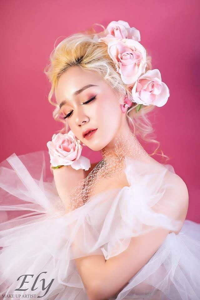 Thiên Thy cũng nhận được sự yêu quý của đông đảo cư dân mạng nhờ cách nói chuyện đáng yêu, thân thiện với mọi người.