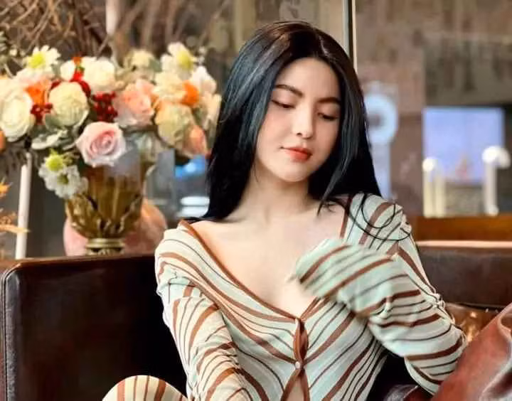 Đám cưới của Quang Hải hứa hẹn sẽ có sự xuất hiện của dàn cầu thủ nổi tiếng của đội tuyển Việt Nam như Đoàn Văn Hậu, Bùi Tiến Dũng, Nguyễn Văn Toàn, Duy Mạnh...