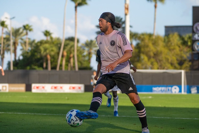 Lee Nguyen tai nang the nao...CLB TP.HCM chi 1 trieu do ky hop dong?