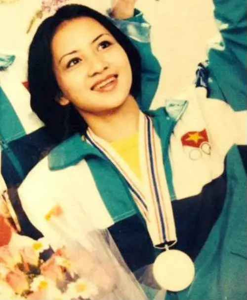 Ngoài ra, trong sự nghiệp thể thao của mình, Thúy Hiền còn giành thêm 6 HCV khác ở giải Vô địch Thế giới, 2 HCV châu Á, 8 HCV SEA Games, 6 lần là VĐV tiêu biểu của thể thao Việt Nam, đạt Huân chương Lao động hạng Nhất, Nhì, Ba...