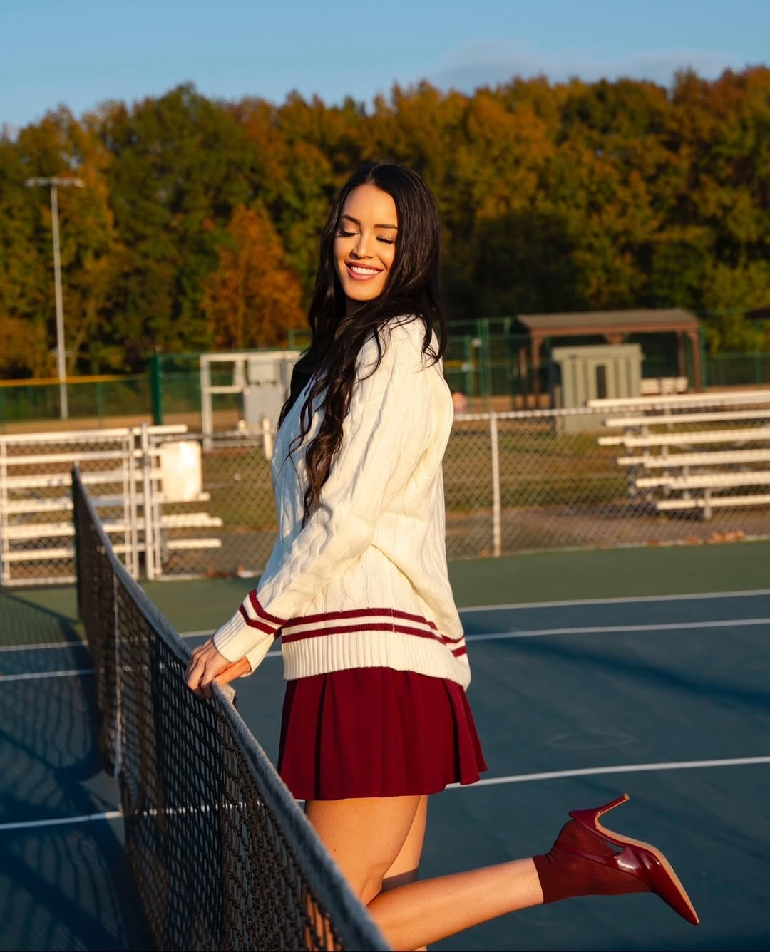 Từ một người nổi tiếng trên mạng xã hội đến HLV quần vợt, Rachel tiếp tục chứng minh sức hút và đam mê của mình dành cho thể thao.