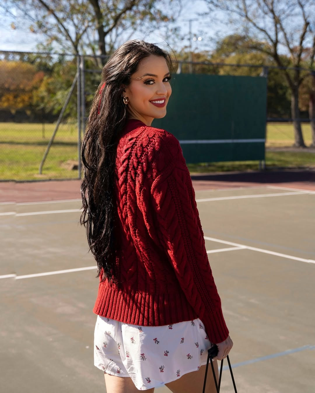 Mặc dù hành trình tại Australian Open của Rachel trong vai trò HLV kết thúc sớm, cô tiếp tục là biểu tượng đáng chú ý trong làng quần vợt.