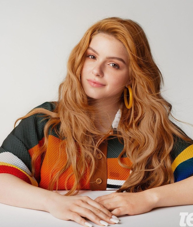 Ariel giải thích rằng việc tăng giảm cân thất thường của cô là do tác dụng của thuốc trầm cảm và các liệu pháp điều trị tâm lý cô sử dụng trong suốt 8 năm.