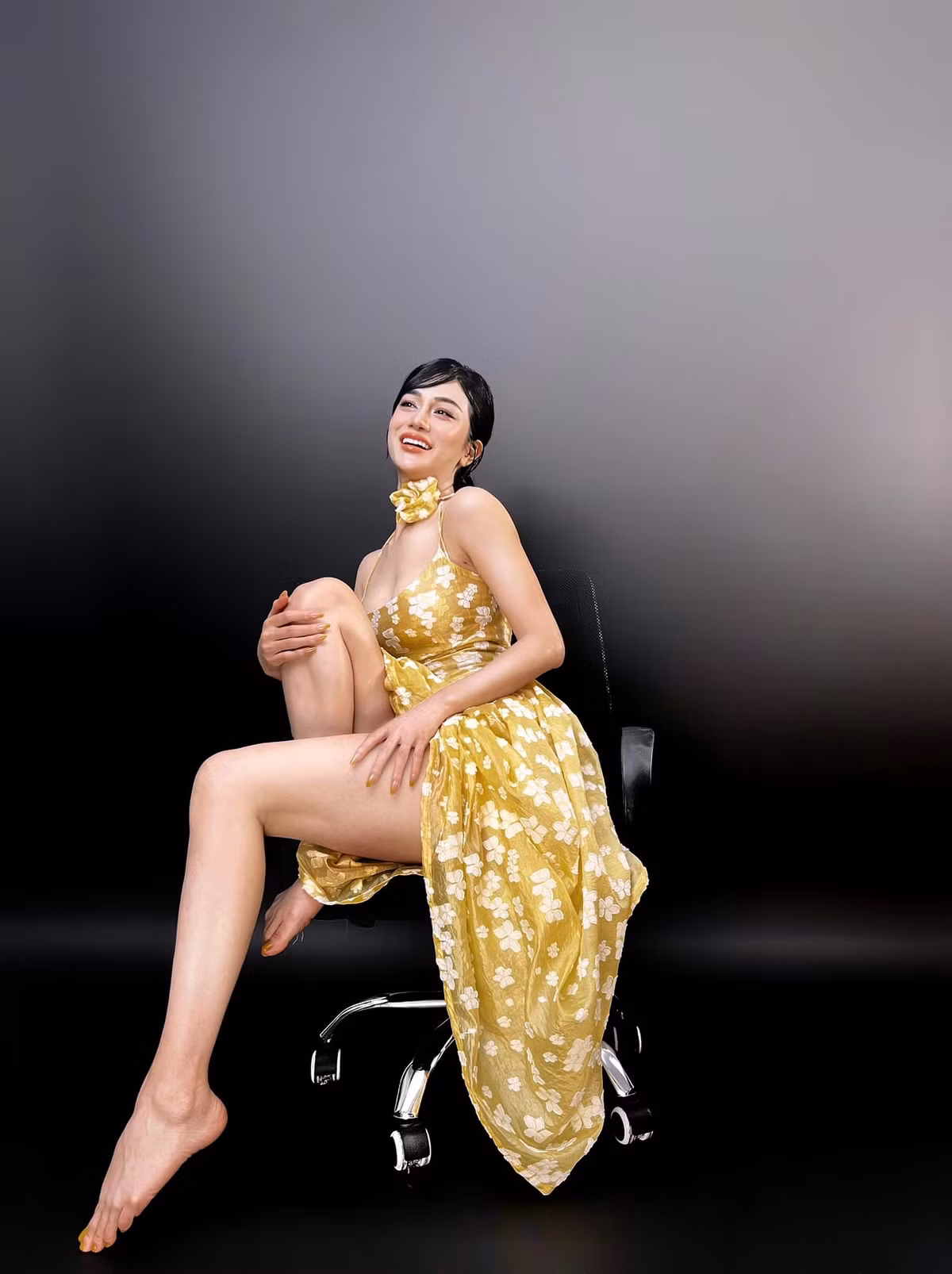 Người đẹp Quảng Ninh nhấn mạnh, trong quá trình giữ dáng, giữ cho tinh thần luôn thoải mái mới là điều quan trọng nhất.