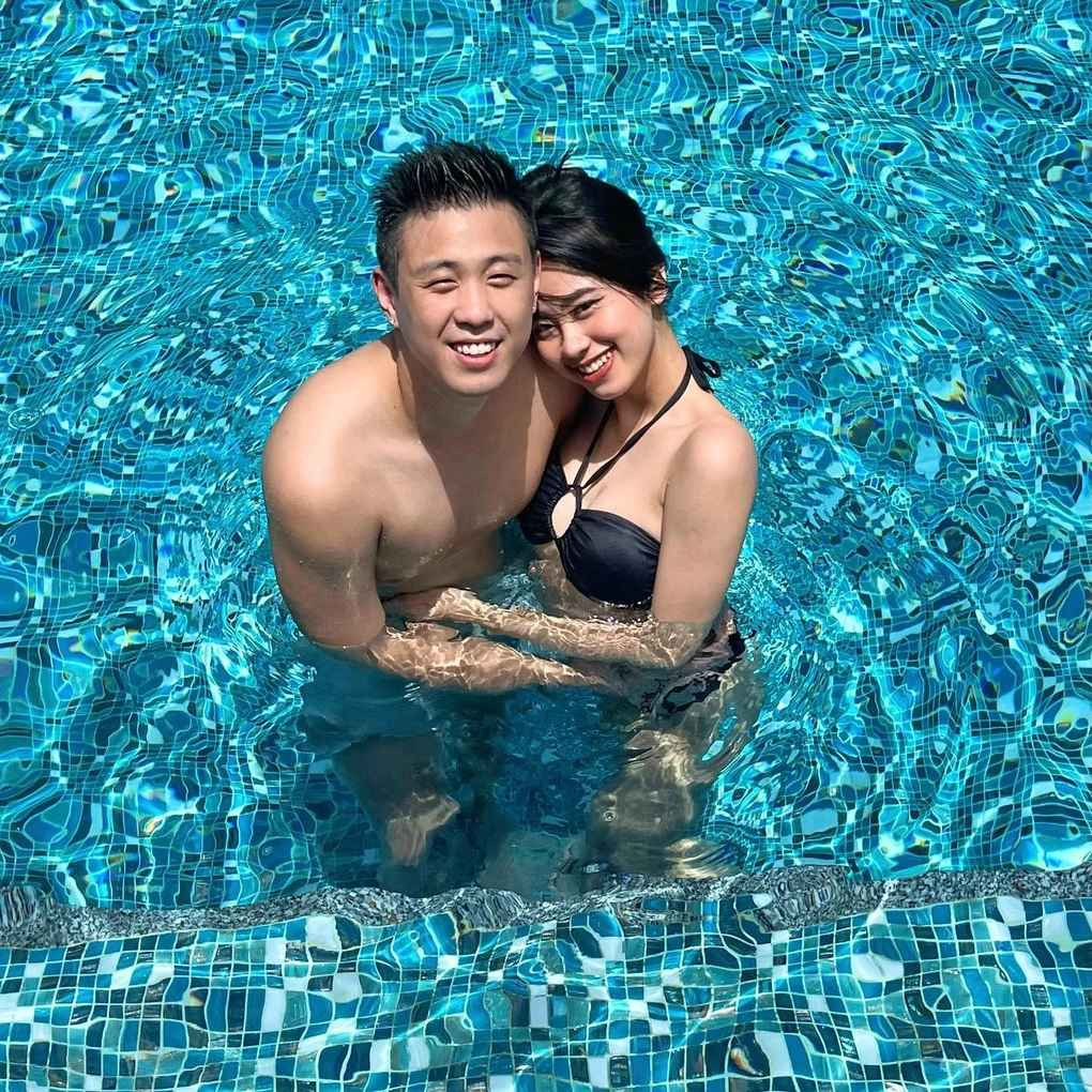 Thời điểm đó vì mối quan hệ này mà Hàn Hằng nhận phải tin đồn không tích cực nhưng cả 2 phủ nhận chuyện tình cảm.