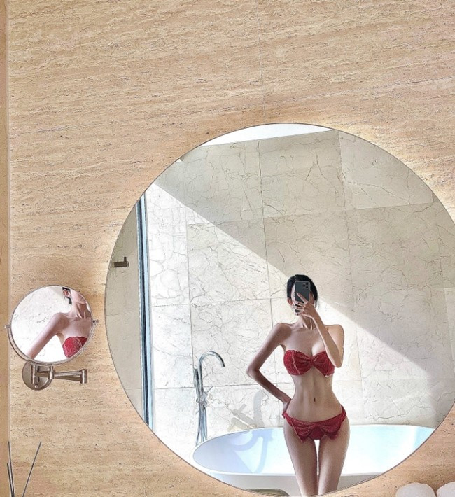 Nhờ ăn thường xuyên các loại các béo và hải sản giàu dinh dưỡng kể trên, Ji Y duy trì hình thể mảnh mai, săn chắc, không mỡ thừa bởi so với đạm từ động vật, đạm từ hải sản luôn được đánh giá cao hơn.