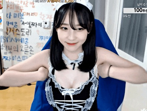 Hình ảnh hiện tại của Jiami cho thấy một sự biến đổi rõ rệt, từ hình tượng nhẹ nhàng, thuần khiết sang phong cách gợi cảm, đầy cuốn hút.