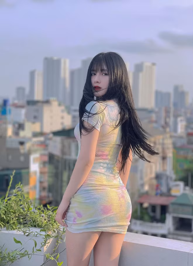 Trước đó, Quỳnh Alee liên tục bị dính vào nhiều drama như chuyện donate, lộ ảnh nhạy cảm, body shaming...