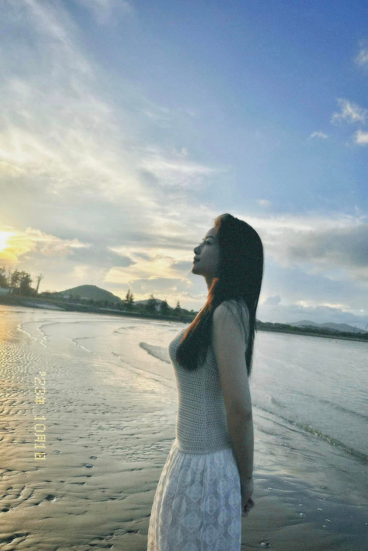 Tuổi 27 của Phan Văn Đức có vợ đẹp con ngoan, sở hữu khách sạn, xế hộp tiền tỷ.