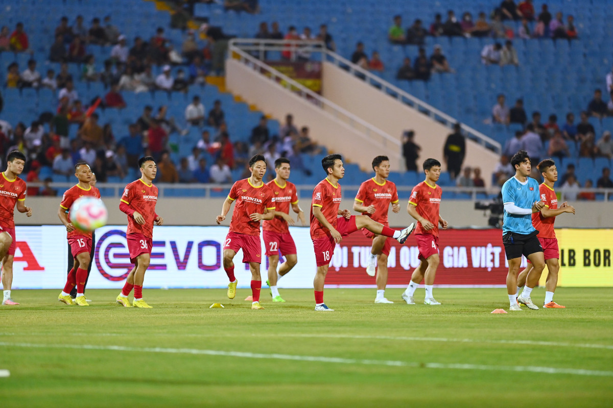 Viet Nam 2-1 Dortmund: Tien Linh, Tuan Hai thay nhau lap cong-Hinh-9