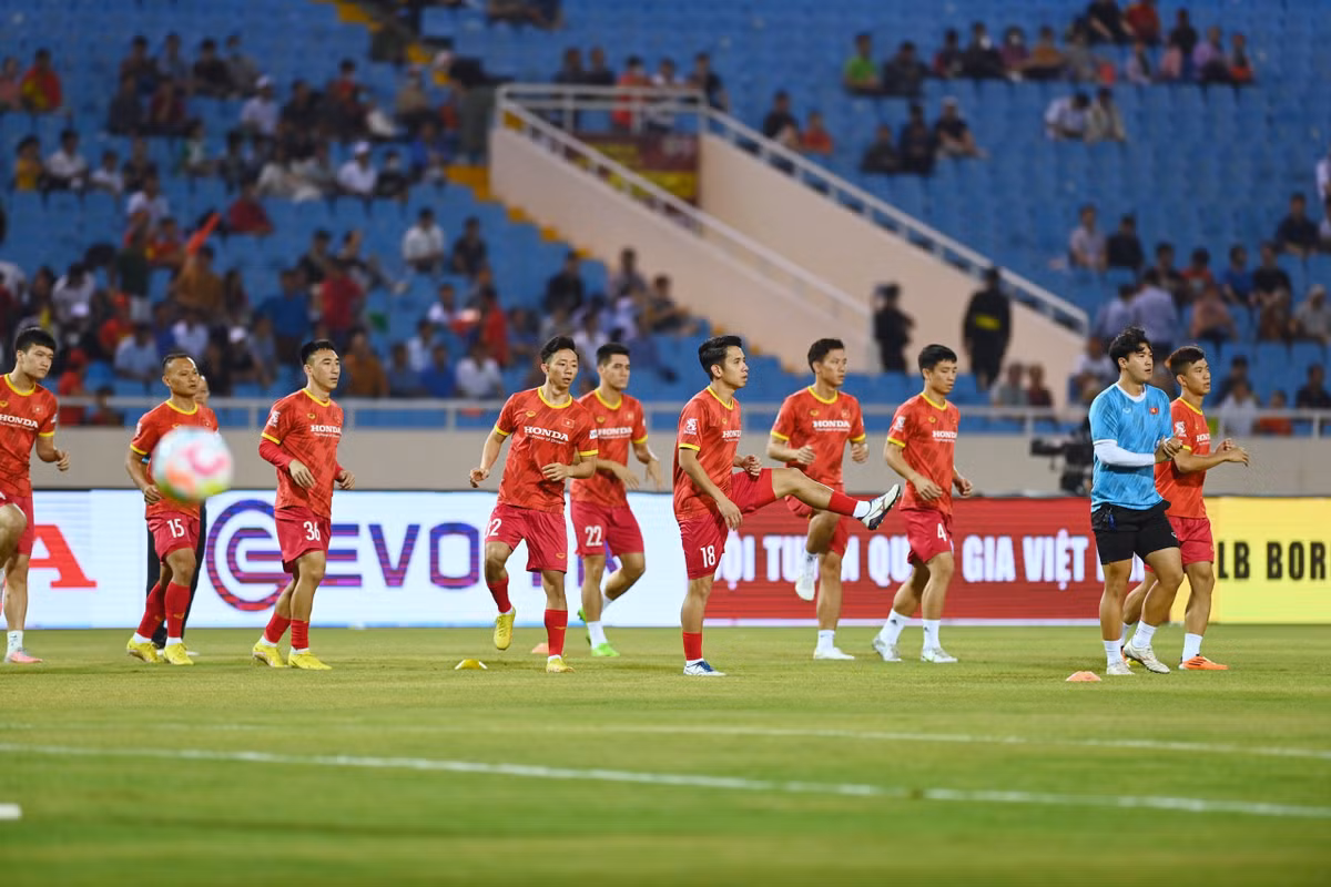 Viet Nam 2-1 Dortmund: Tien Linh, Tuan Hai thay nhau lap cong-Hinh-9
