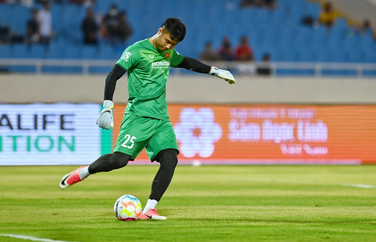 Viet Nam 2-1 Dortmund: Tien Linh, Tuan Hai thay nhau lap cong-Hinh-10