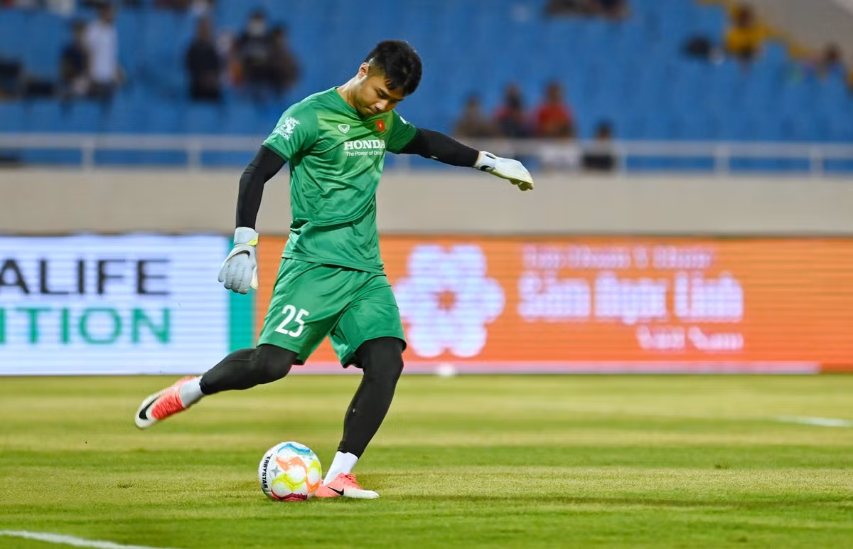 Viet Nam 2-1 Dortmund: Tien Linh, Tuan Hai thay nhau lap cong-Hinh-10