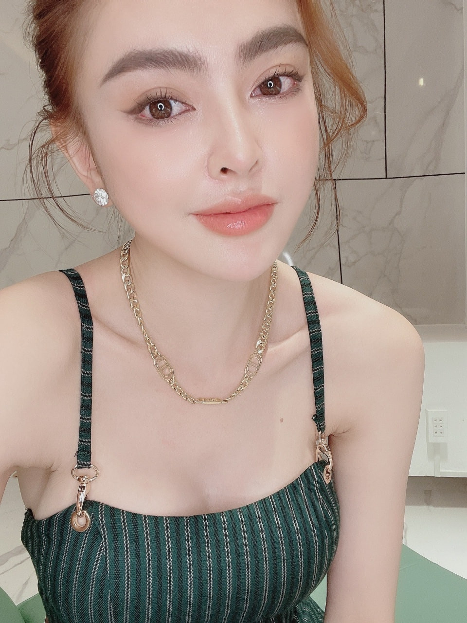 Trang Nemo chia sẻ trên trang cá nhân rằng: "Những người đứng sau hành động này có nghĩ việc mọi người làm không chỉ ảnh hưởng đến gia đình, tâm lý của Trang mà còn ảnh hướng đến hàng xóm, các đơn vị chức năng, công an, nhân viên và người lao động,... vì họ cũng cần có một cái Tết đoàn viên bên gia đình...