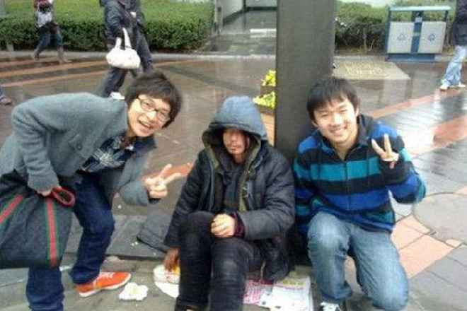 Được biết, chàng trai tên Trình Quốc Vinh sinh năm 1976 trong một gia đình nghèo ở tỉnh Giang Tây, Trung Quốc.