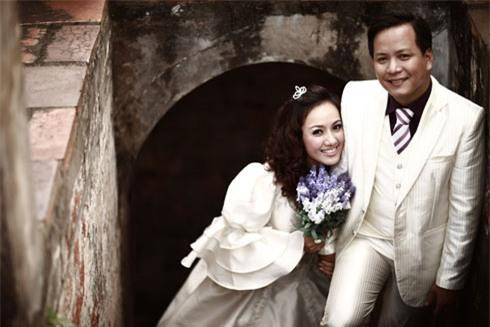 Nữ BTV với chất giọng miền Nam đặc biệt này gây ấn tượng cách trình bày lưu loát, gọn gàng và tình cảm.