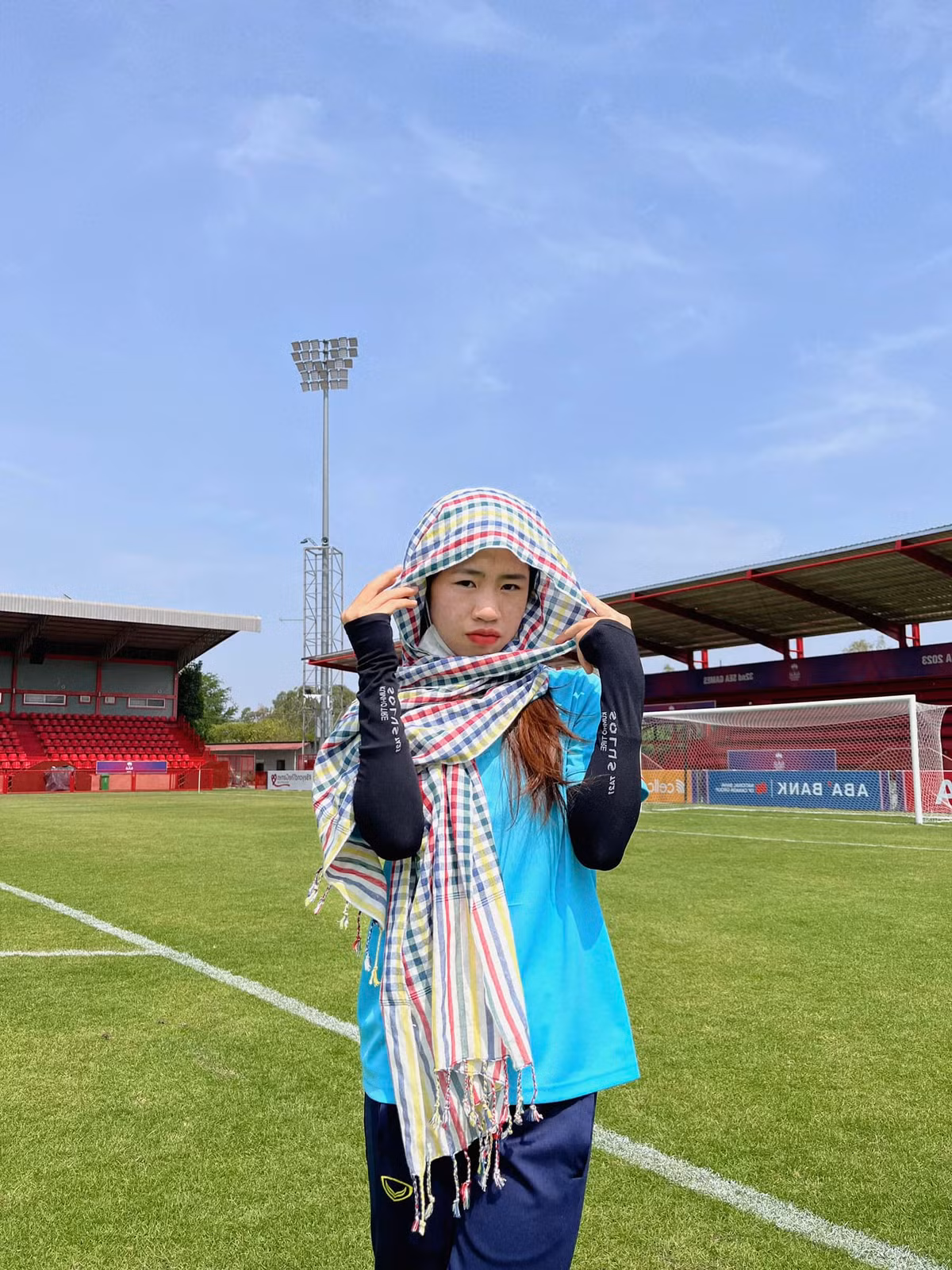 Nhiều người đoán có thể Thanh Nhã tranh thủ thời gian nghỉ ngơi sau khi tập luyện để lưu lại kỷ niệm tại kỳ SEA Games 32 này.