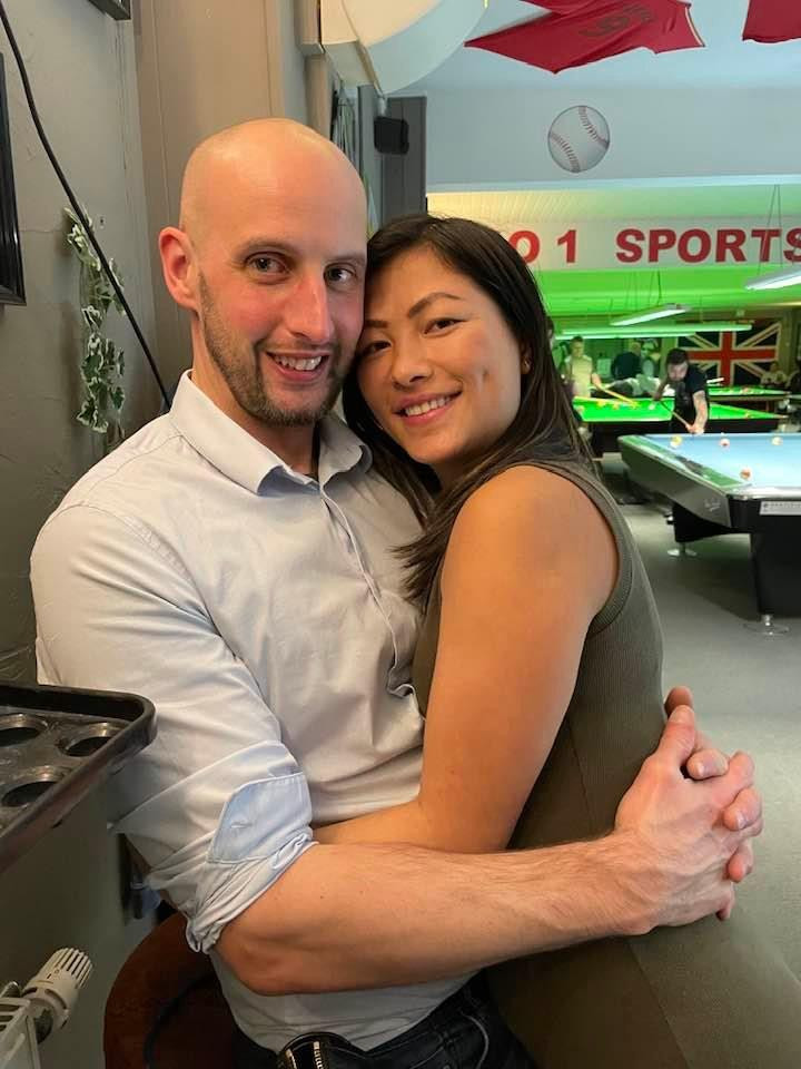 Được biết, bạn trai Lò Thị Mai và cô đã có 9 tháng hẹn hò. Anh Wim là trai độc thân chưa kết hôn, đang làm quản lý.