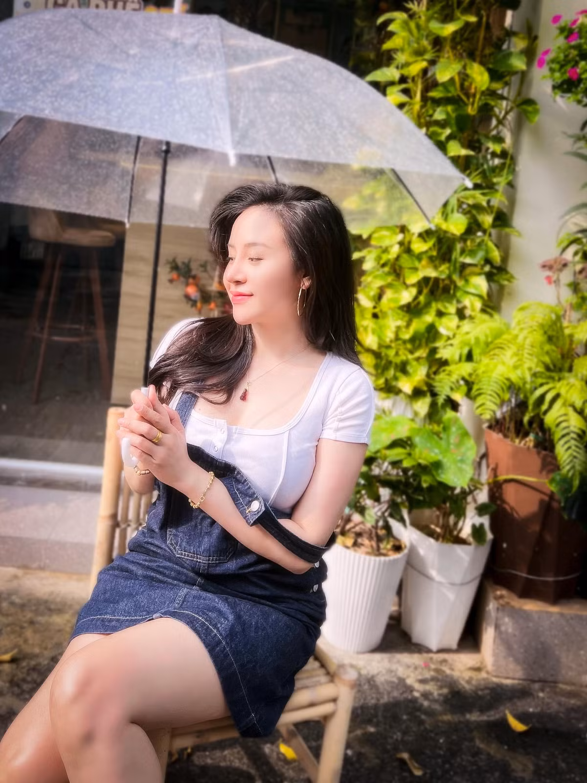 Dù chỉ là hiện tượng nhất thời, Bà Tưng vẫn để lại dấu ấn trong lòng khán giả, là cái tên gắn với những thông tin nóng bỏng một thời.