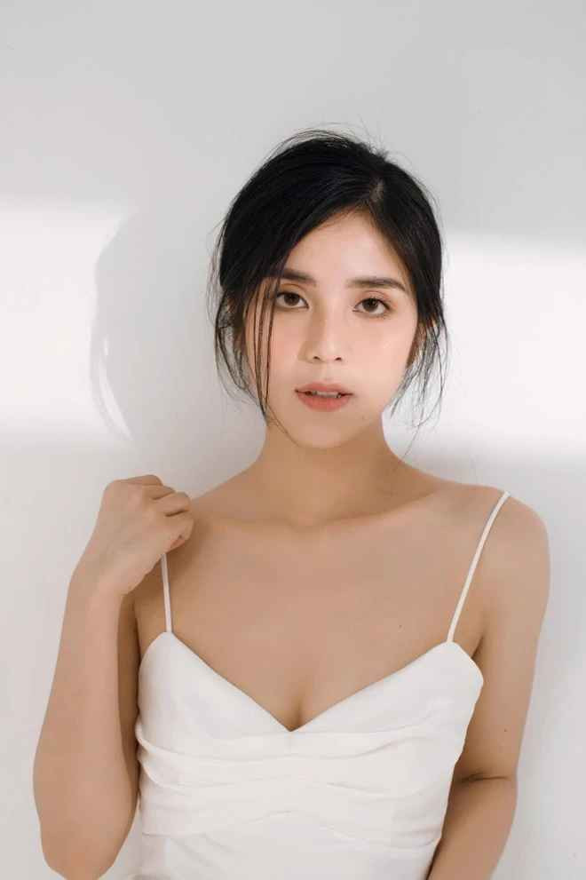 Tuy nhiên, lùm xùm đời tư nổ ra, Trúc Phương chính thức bị thu hồi giải thưởng Thanh niên sống đẹp năm 2020 do vi phạm pháp luật.