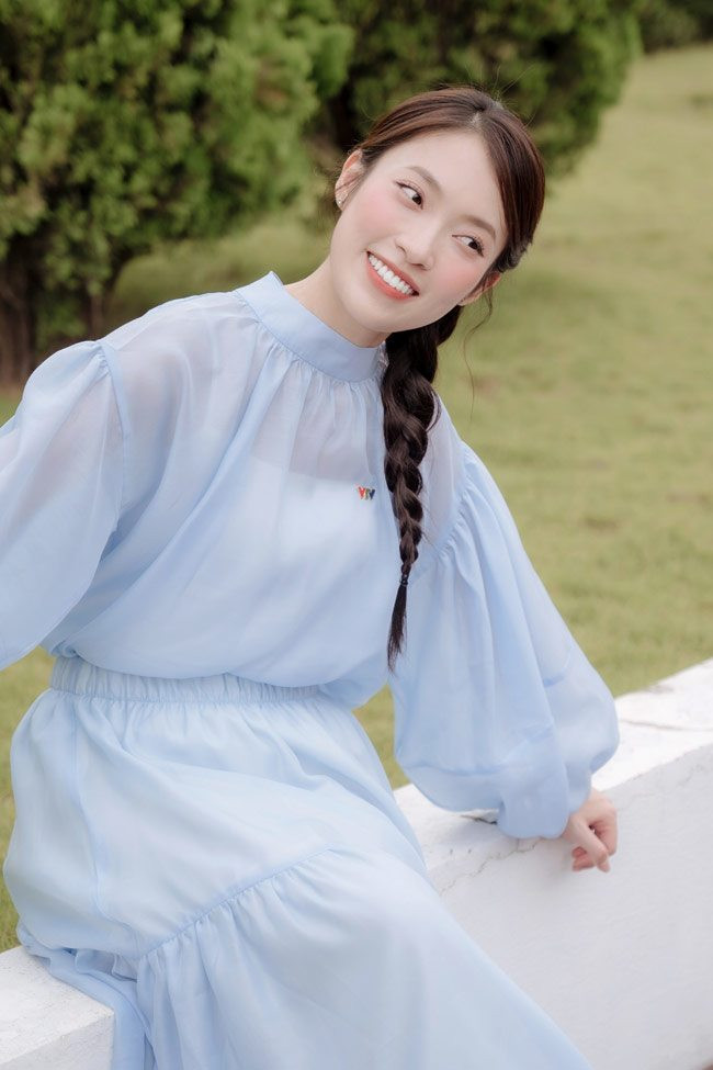 Sự xuất hiện của Khánh Vy đã đem đến luồng gió mới cho "Đường lên đỉnh OIympia" với sự tươi trẻ, linh động, hoạt bát.