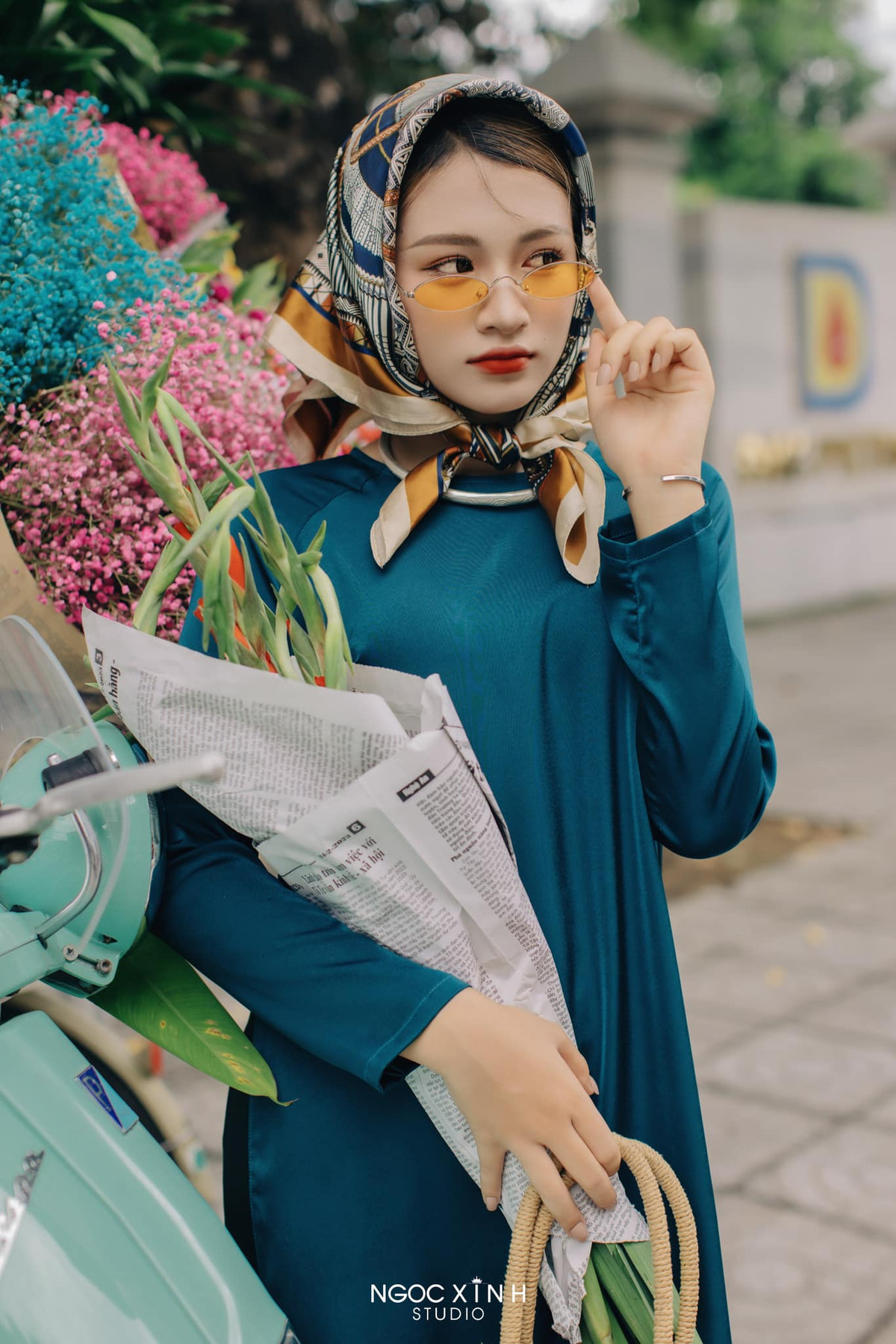 Thu Hiền cao 1m60, nặng 47kg. Cô thường chạy bộ, đi bộ, nhảy dây kết hợp trong khoảng 30 phút/ngày để giữ dáng khỏe - đẹp.