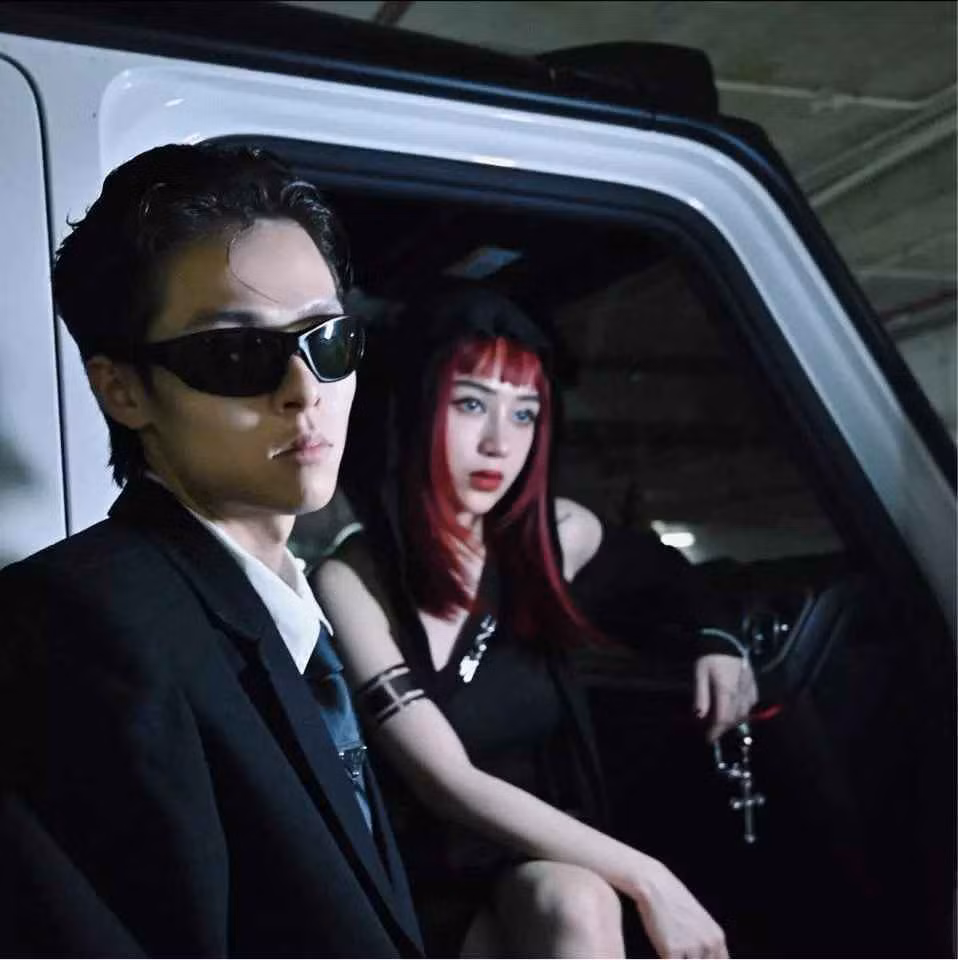 Ngoài cuộc sống chuẩn rich kid, hôn nhân của con gái Minh Nhựa bên bạn đời Tâm Nguyễn cũng gây chú ý không kém.