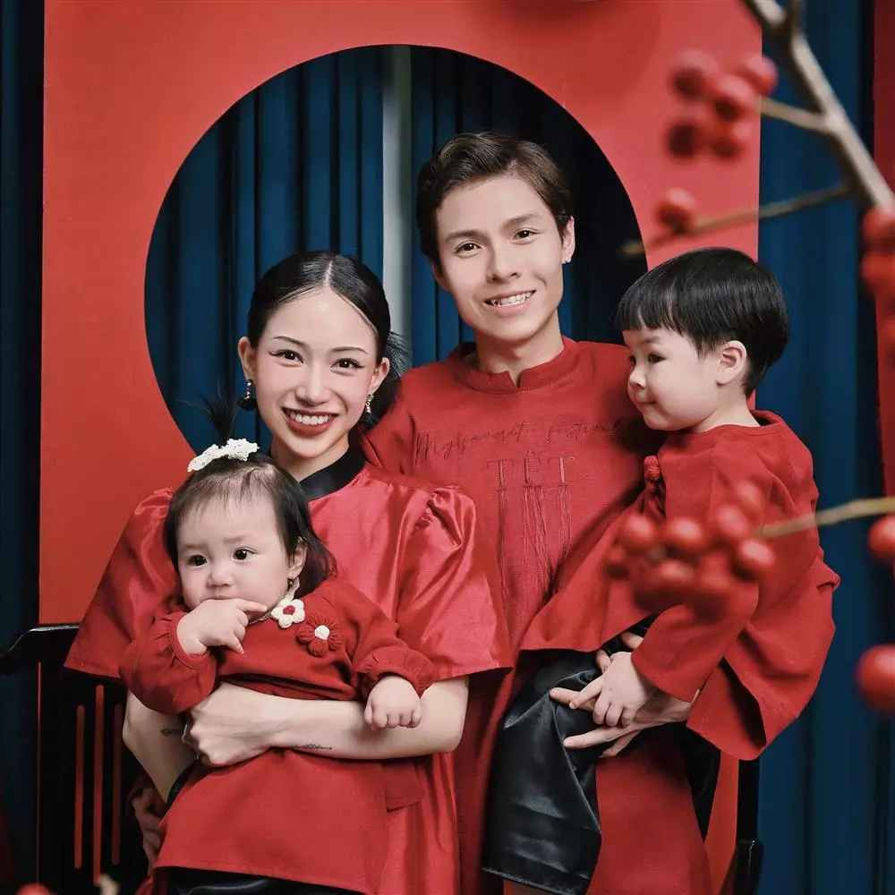 Dù không tham gia hoạt động nghệ thuật nhưng thời gian qua Joyce Phạm - con gái đầu của Minh Nhựa là cái tên nhận về rất nhiều quan tâm.