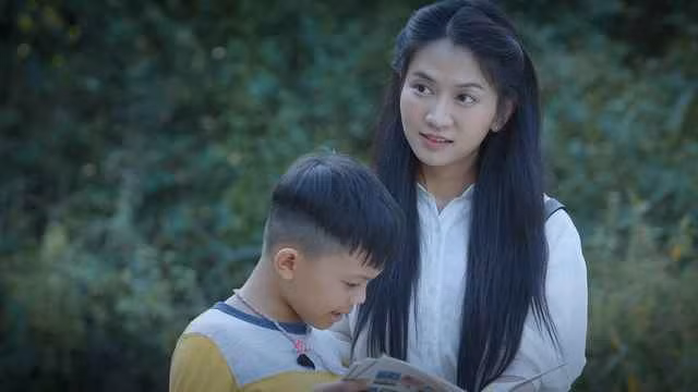 Thời gian qua, Lê Bống đã chứng minh được tài năng của mình khi nỗ lực không ngừng nghỉ, khẳng định tên tuổi ở lĩnh vực MC lẫn diễn viên.