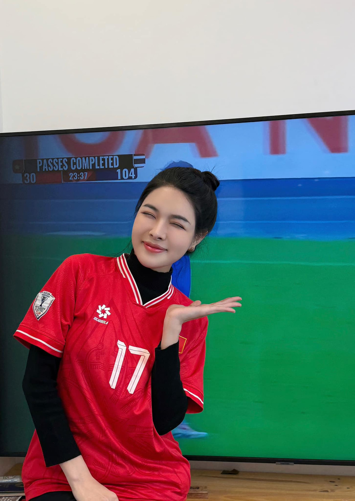 Cộng lại biến động số dư dân tình hoang mang khi chỉ trong vòng 2 tháng nàng WAGs đã kiếm về hơn 6 tỷ đồng.