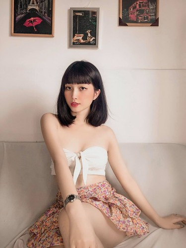 Cách đây chưa lâu, Heri Trương gây tranh cãi khi diện trang phục tập cũn cỡn.