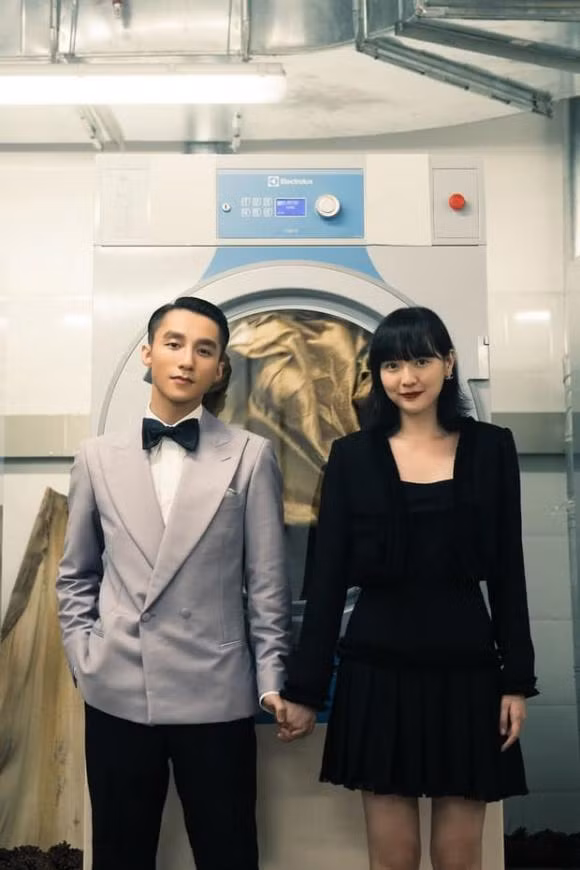 Không chỉ clip trên, Sơn Tùng và Hải Tú còn có nhiều khoảnh khắc giống nhau.