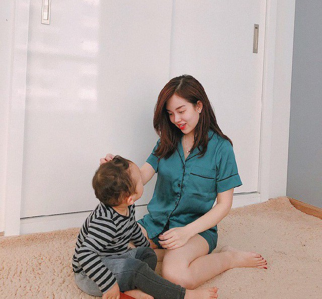 Cuối năm 2018, Ly Kute cũng khoe tậu được xế hộp tiền tỷ, tự thưởng cho bản thân sau nhiều năm làm việc vất vả.