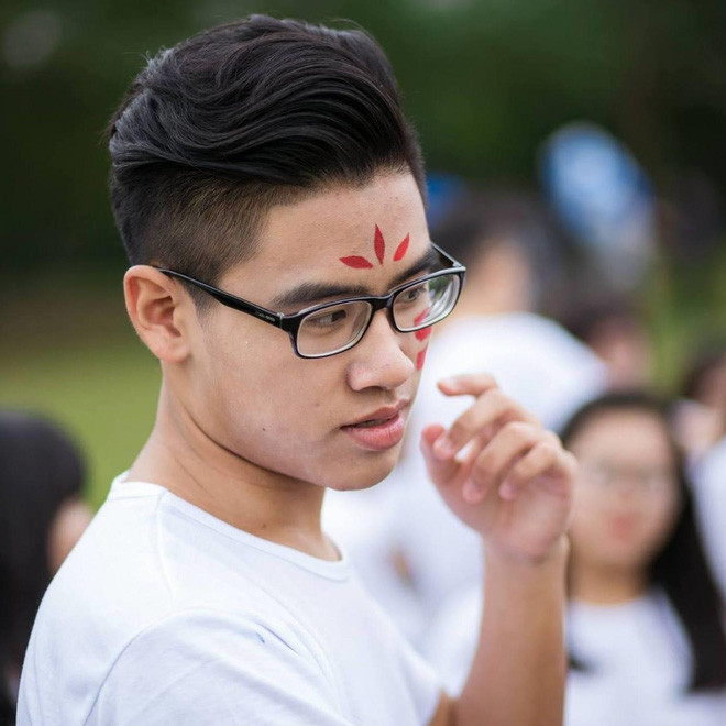 Dù không giành được Quán quân Rap Việt nhưng GDucky để lại trong lòng khán giả bằng những câu rap cực chất lượng và ý nghĩa.