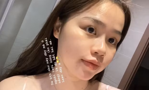 Mới đây, Huỳnh Anh đã chia sẻ một bức ảnh mặt mộc của mình lên Instagram và nhận về vô số lời khen ngợi.