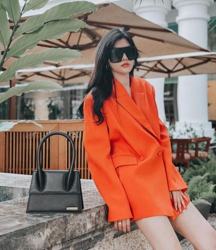 Hiện tại, Huỳnh Tiên dành thời gian cho việc kinh doanh. Trên trang cá nhân, cô thường xuyên chia sẻ nhiều hình ảnh đời thường. Trong đó, hành trình giảm cân của chân dài thu về kết quả mỹ mãn.