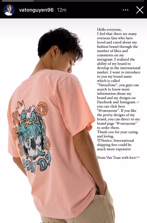 Ngoài thương hiệu thời trang, Văn Toàn còn bắt tay với bầu Đức, đứng ra mở cơ sở quán cà phê nằm trong chuỗi của ông bầu này. Song song với đó, chàng cầu thủ cũng là cổ đông của chuỗi cà phê trải dài khắp cả nước.