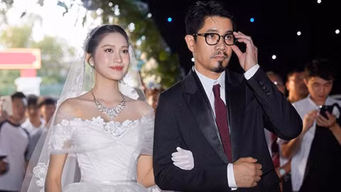 Khi Hải My chưa lấy chồng, cách chúc của ông Sơn có phần khác. Ông gọi Hải My là "cô gái bé bỏng hoàn hảo của bố" và nhắn nhủ: "Gửi lời chúc tốt đẹp nhất đến người xinh đẹp từ trong ra ngoài. Bố yêu con".