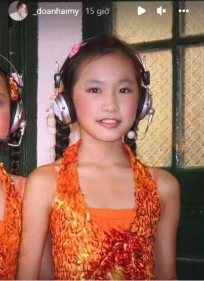 Doãn Hải My được bố mẹ tạo điều kiện cho học hành cũng như tìm hiểu nhiều bộ môn nghệ thuật nên cô nàng có nhiều tài lẻ.