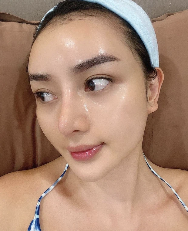 Mặt mộc xịn xò của Angela Minh Châu.