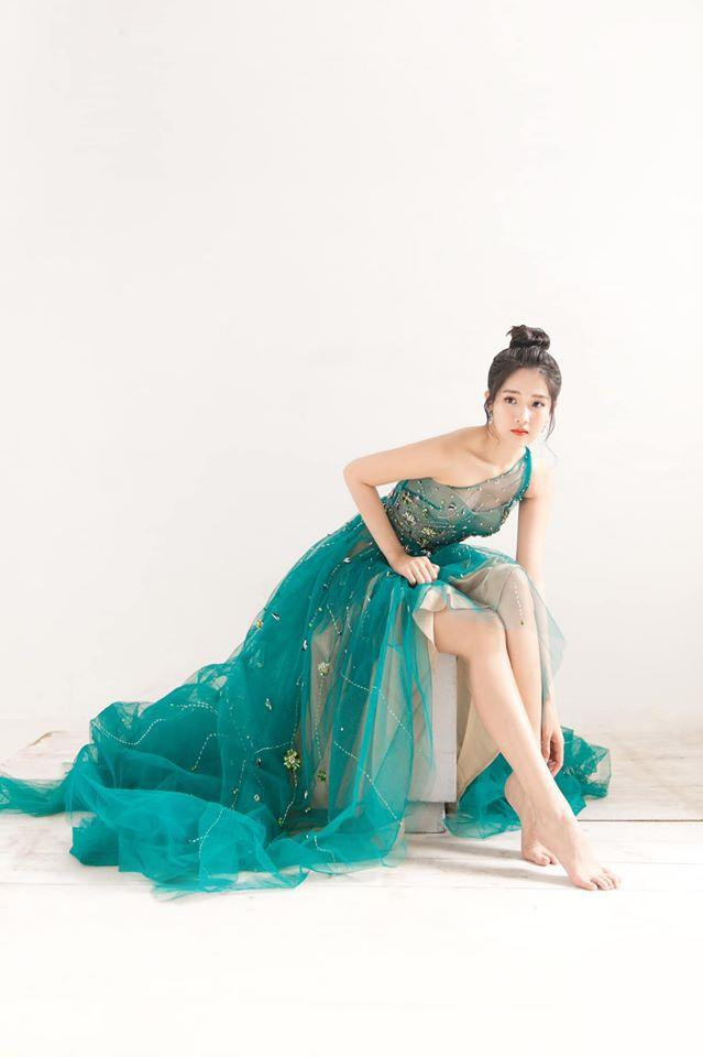 Kiều Trinh đã là một diễn viên có những vai diễn được khán giả nhớ tới như vai Phương Xù trong phim "Em chưa 18", vai mẹ đơn thân trong "Ông ngoại tuổi 30" và gần đây nhất là vai Bảo Hân trong phim truyền hình "Gia đình là số 1" phẩn 3.