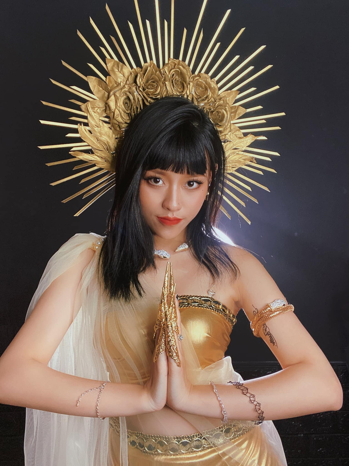 Để làm nên được thành công cho bản thân, Hot girl Tiktok Trà Đặng phải đầu tư và sáng tạo đến từng chi tiết nhỏ trong mỗi sản phẩm của mình.