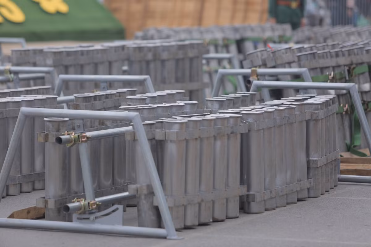 Địa điểm Tây Hồ cũng là một trong 4 điểm bắn hỏa thuật.