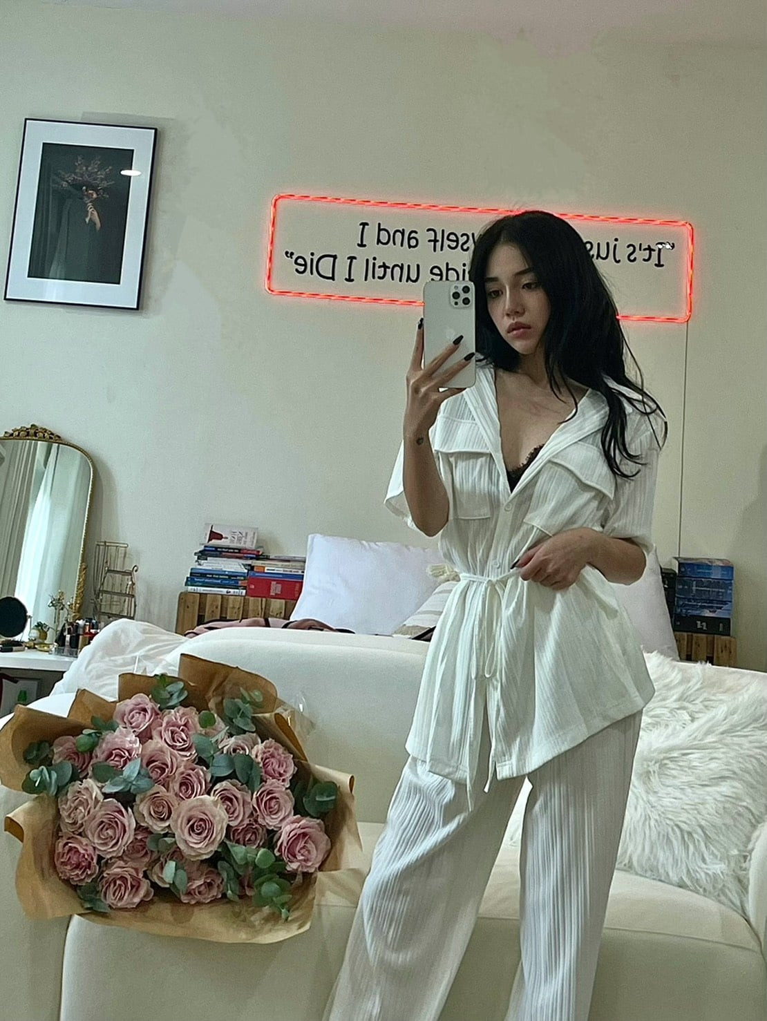 Vốn là một người chăm chút vẻ bề ngoài, nên những gì mà Linh Ngọc Đàm chia sẻ cũng nhận được sự ủng hộ của fan.