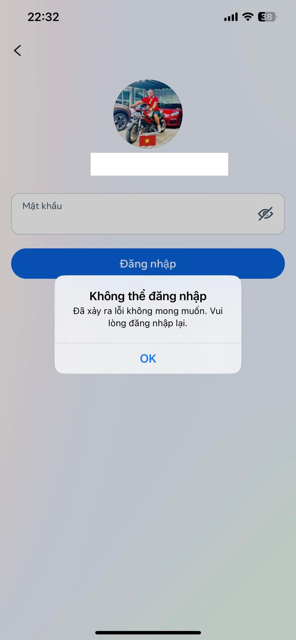 Trông thời gian này nhiều tài khoản Facebook đều đồng loạt văng ra khỏi ứng dựng khiến nhiều người dùng đều rơi vào tâm trạng hoang mang khi cho rằng trang cá nhân của mình bị hack.