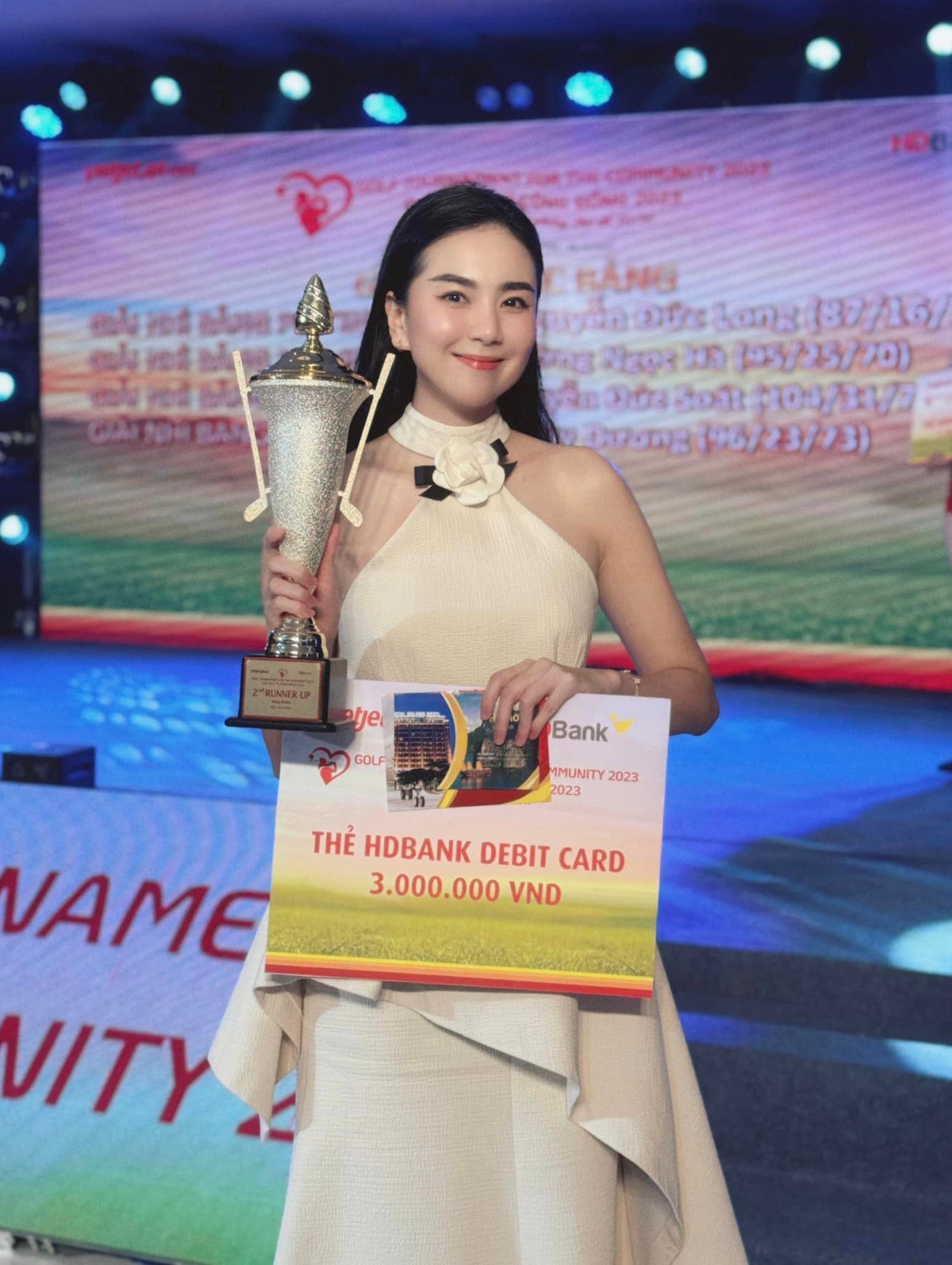 Mai Ngọc từng giành nhiều giải khi tham gia các giải golf phong trào.