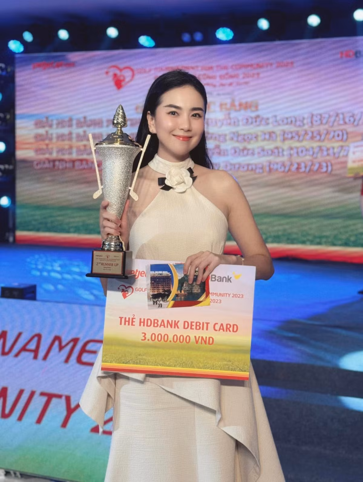 Mai Ngọc từng giành nhiều giải khi tham gia các giải golf phong trào.