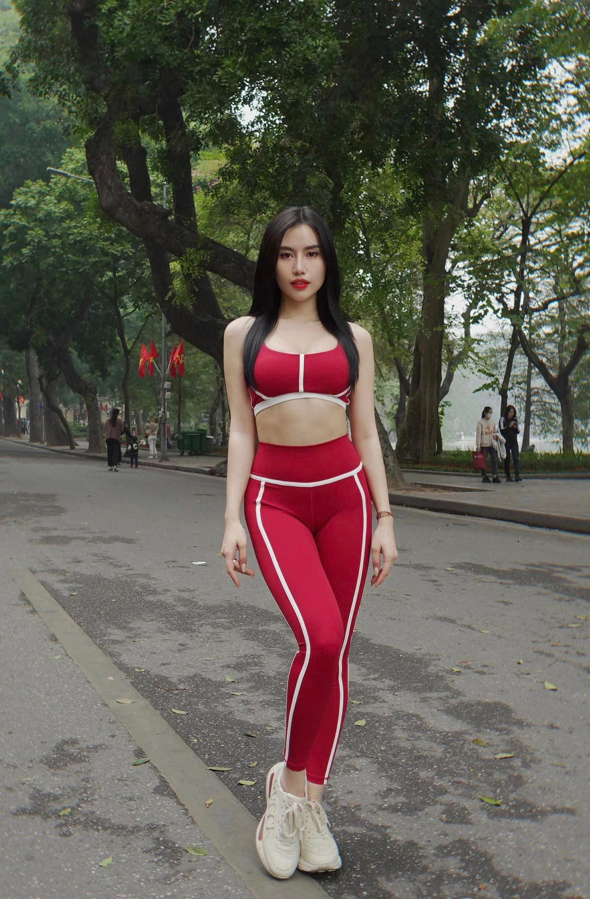 Từ việc thay đổi ngoại hình mà Trang Lê đã thuận lợi hơn nhiều trong công việc và trở thành KOLs có tiếng trên mạng xã hội.