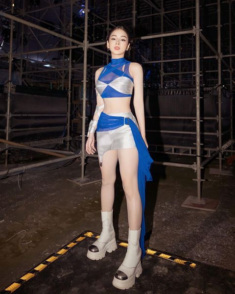 Không những thế, nhiều người cũng không khỏi trầm trồ vì độ "hack tuổi" của DJ Soda và Mie.