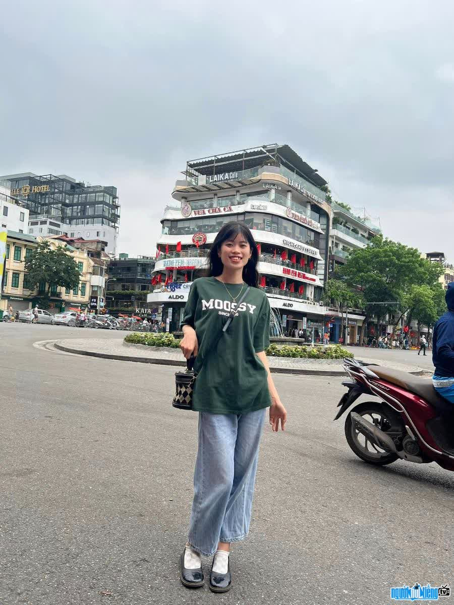 Thùy Dung tập tành quay TikTok từ năm 2018.